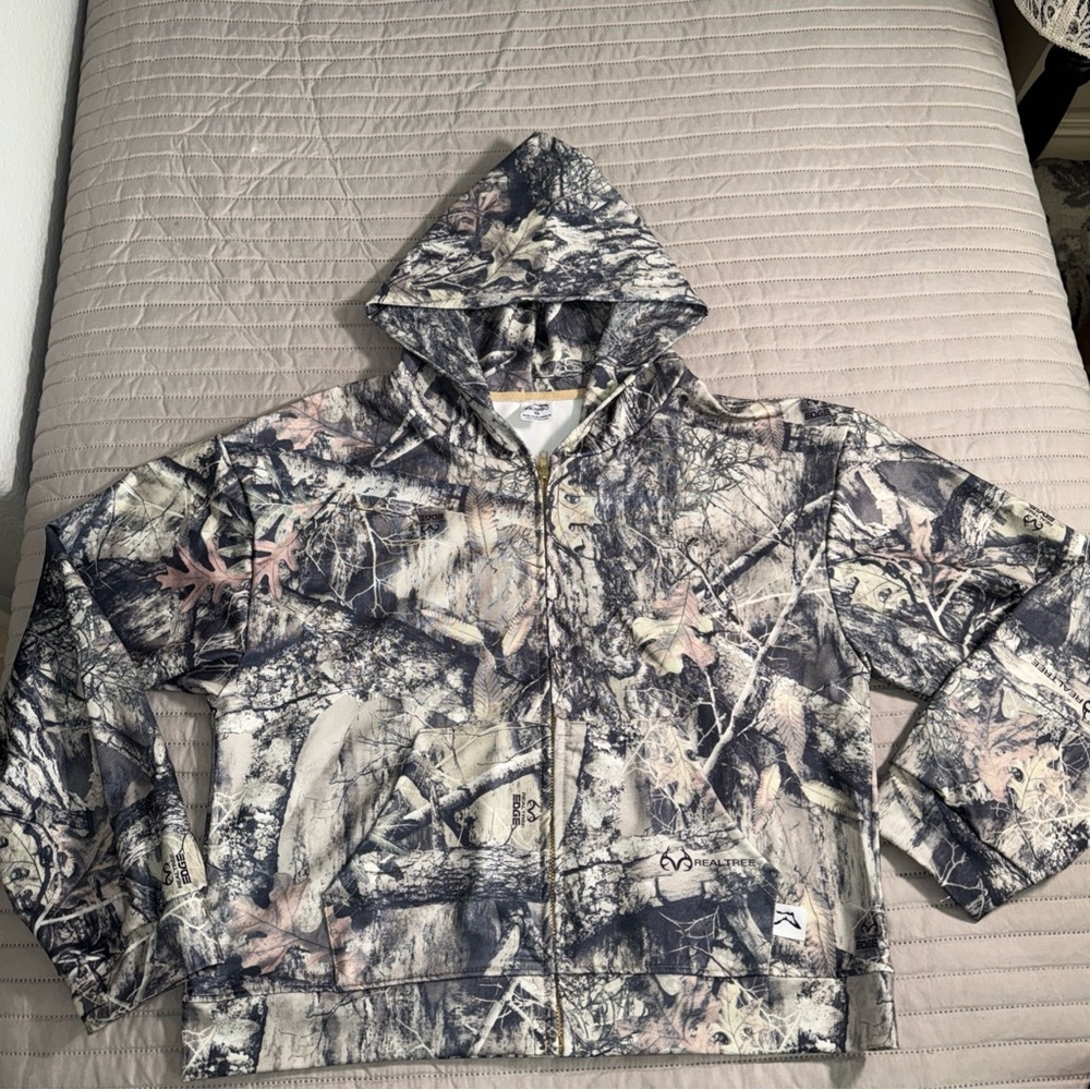 Akimbo Real Tree Camo Hoodie Adult Size small Full Zip‎